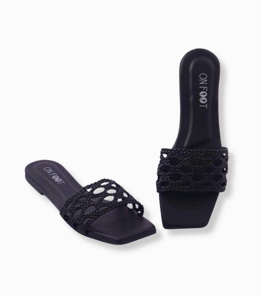 Pearla – Black