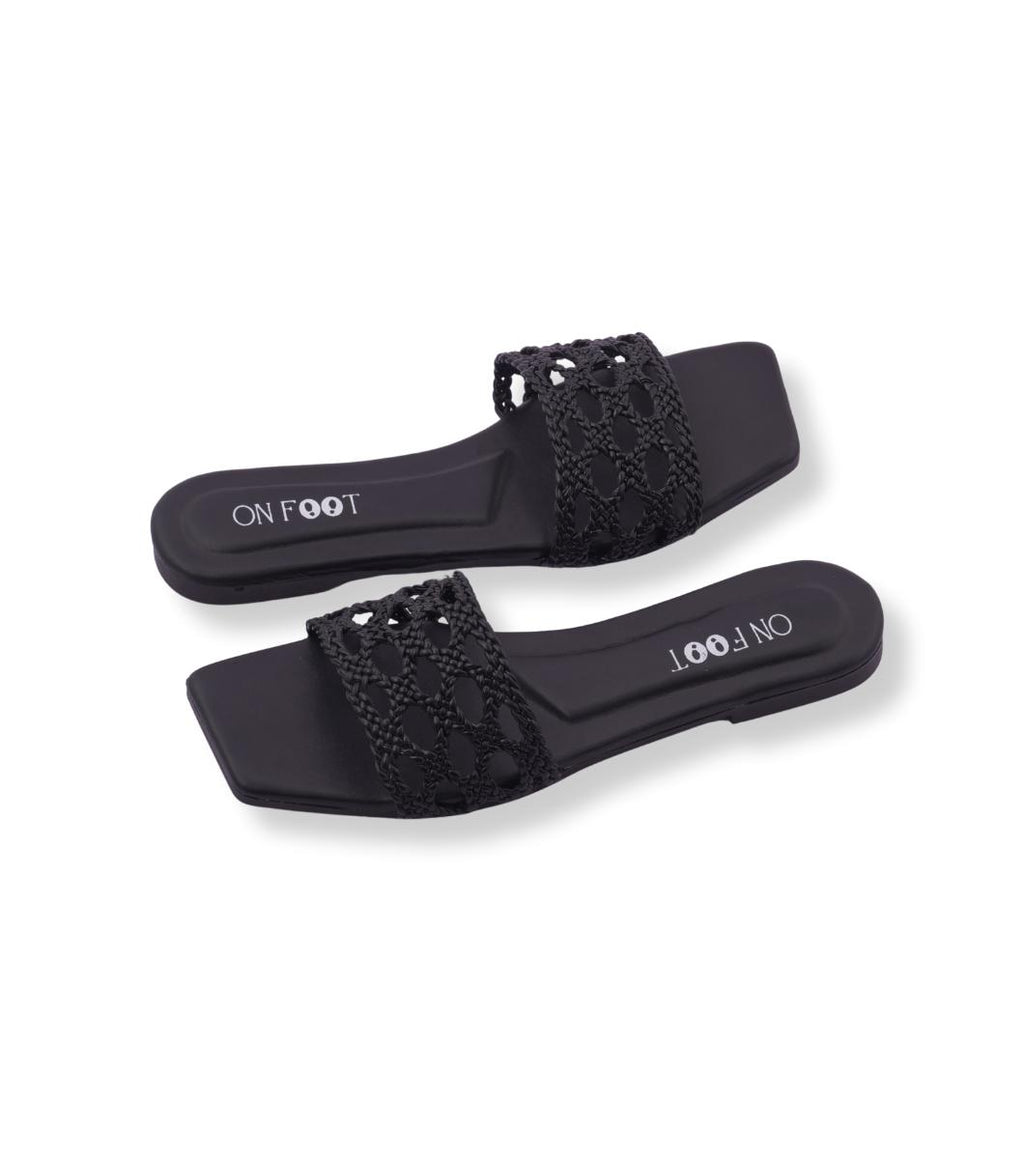 Pearla – Black