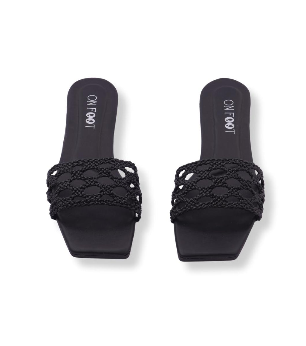 Pearla – Black