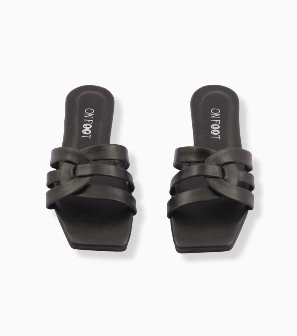 Loom Step -  Black